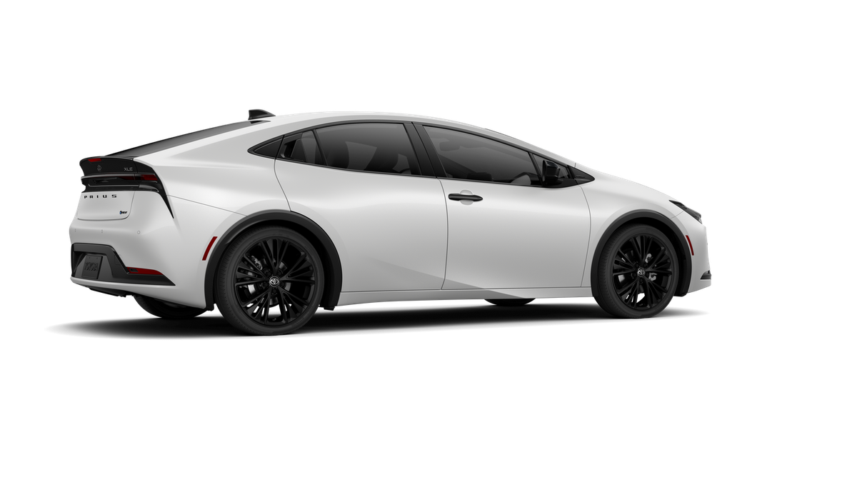 New 2026 Wind Chill Pearl Toyota Nightshade Edition image 11