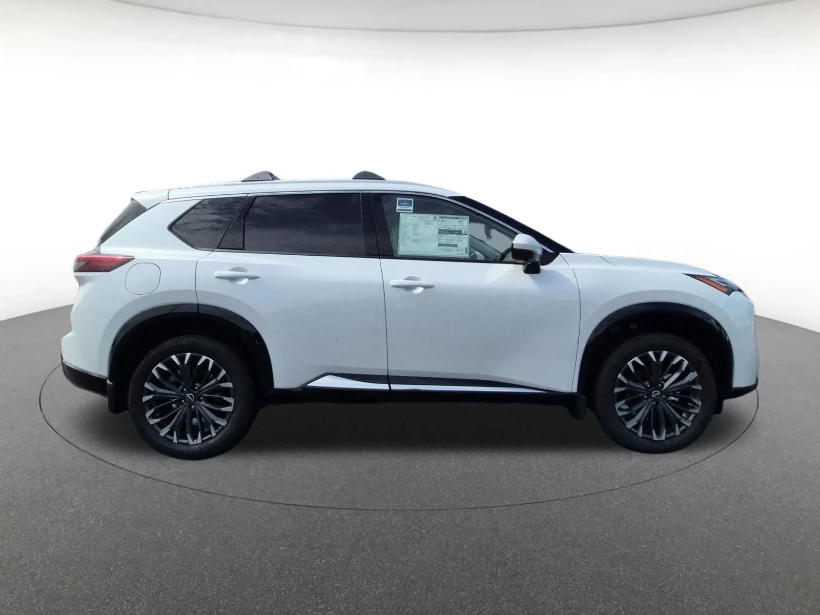 New 2026 Everest White Pearl TriCoat Nissan Platinum image 5