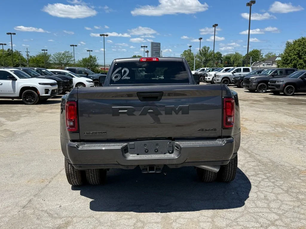New 2026 Granite Crystal Metallic Clear-Coat Exterior Paint RAM Big Horn image 7