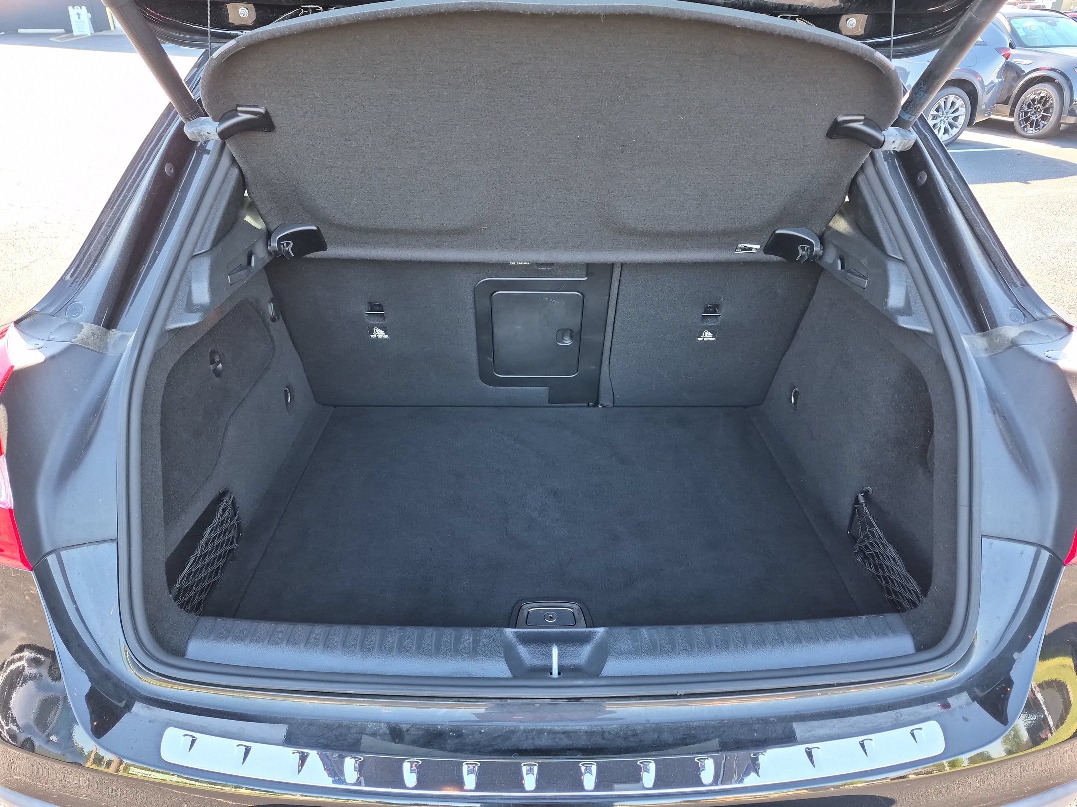 Used 2019 Cosmos Black Metallic Mercedes-Benz GLA 250 image 31