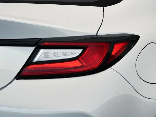 New 2027 CRYSTAL WHITE PEARL Subaru Limited image 12