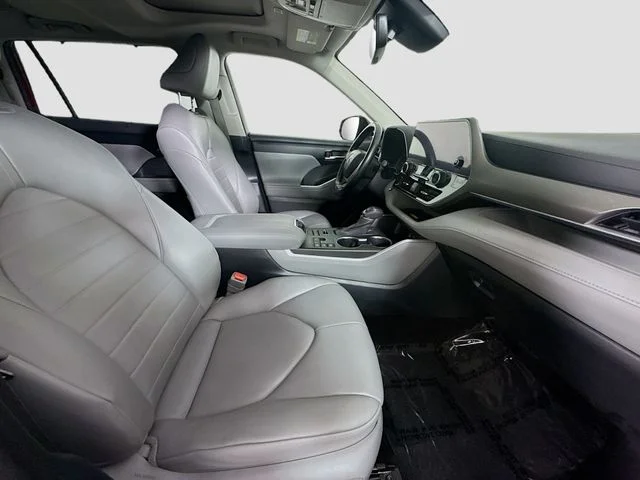 Used 2023 Red Toyota XLE image 29