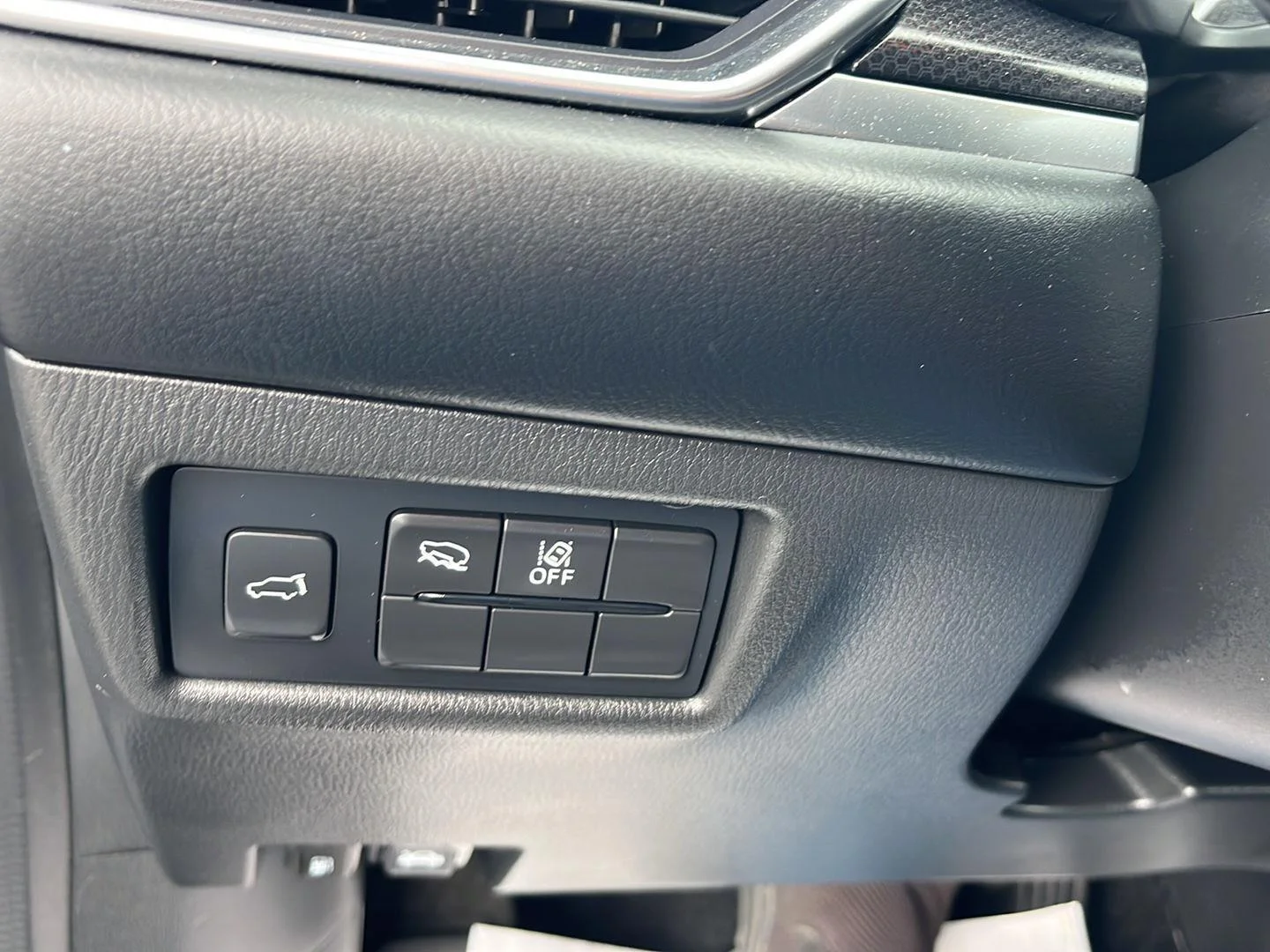 Used 2023 Polymetal Gray Mazda 2.5 S Carbon Edition image 13