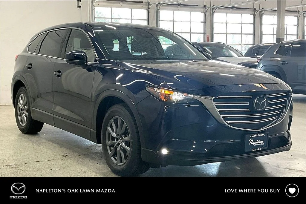 2023 Mazda CX-9 Touring AWD's photo