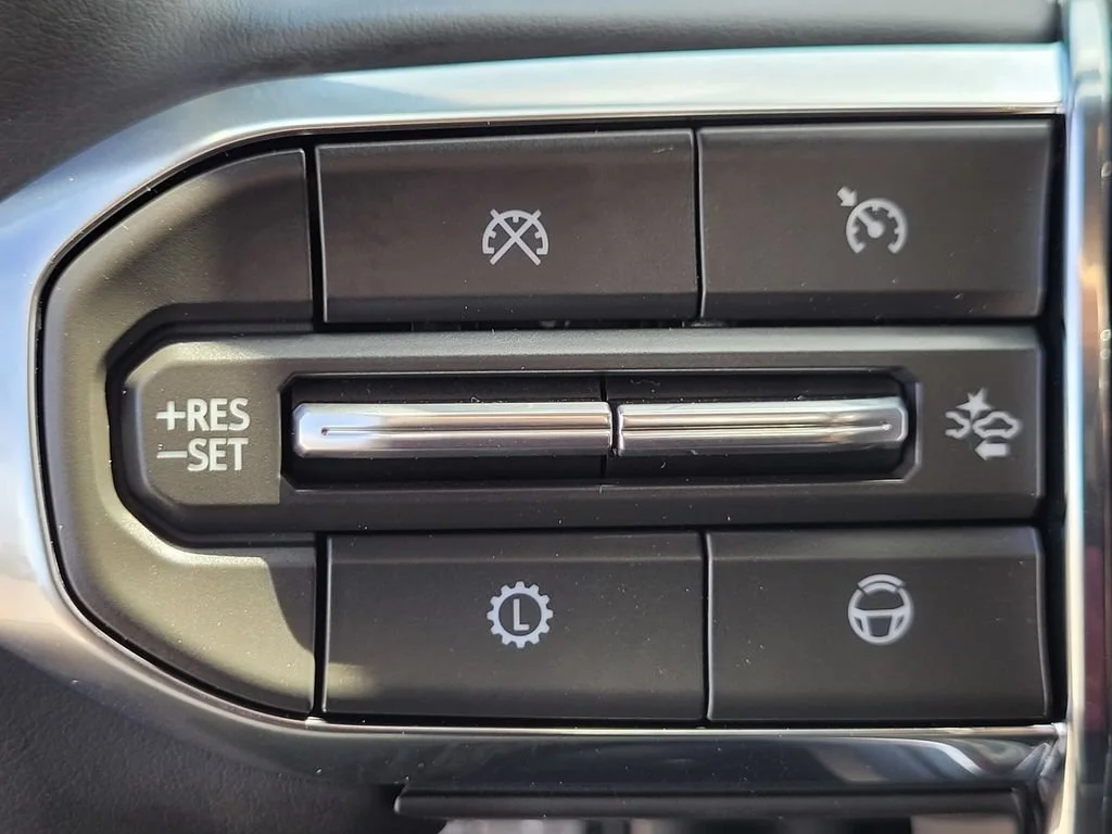 2026 GMC Yukon XL Denali - Photo 21