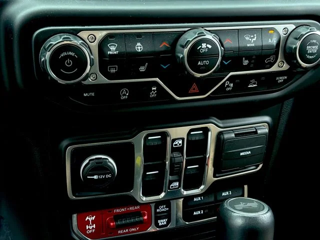 Used 2023 Black Jeep Rubicon image 15