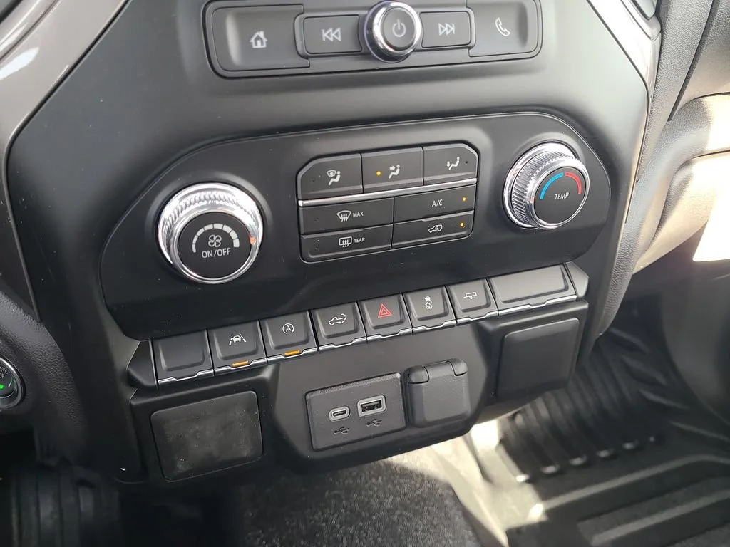 2026 GMC Sierra 1500 Pro - Photo 14