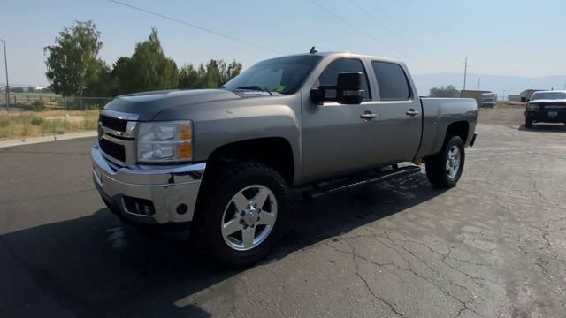Used 2013 GRAYSTONE METALLIC Chevrolet LTZ image 4