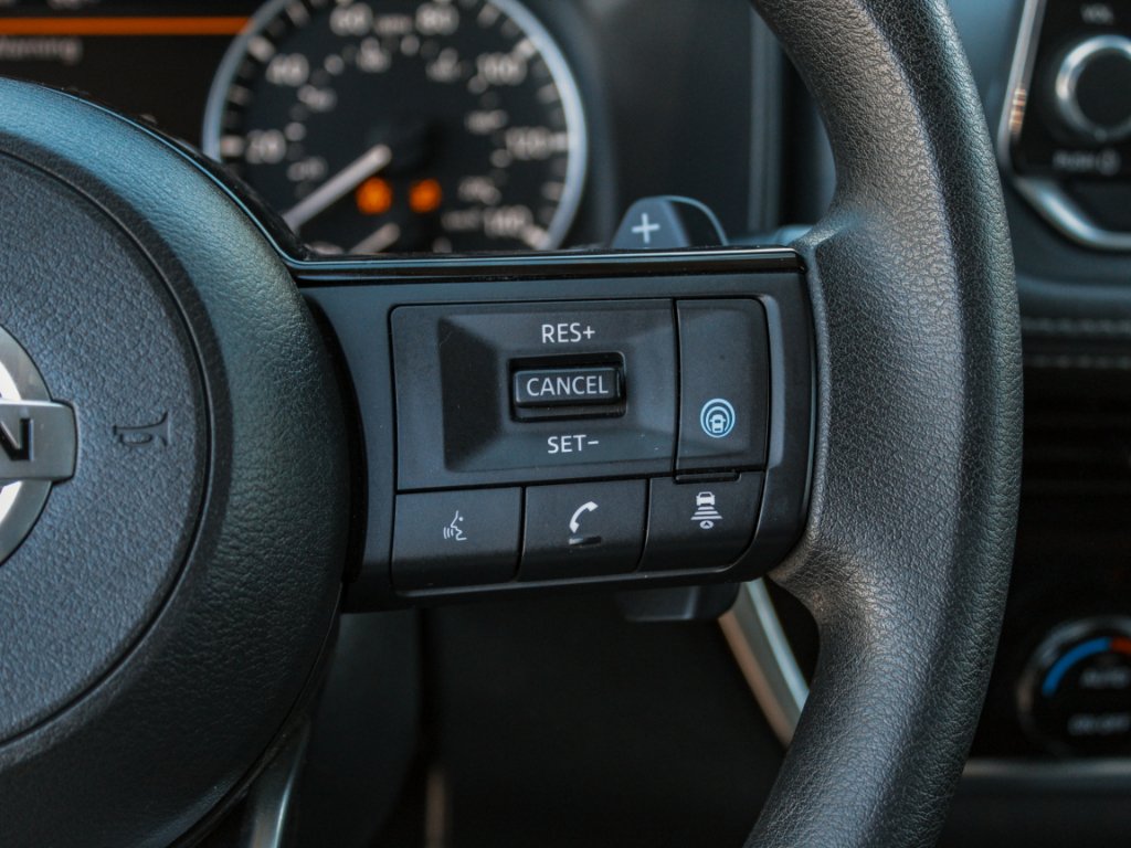 Used 2021 Pearl White Tricoat Nissan SV image 13