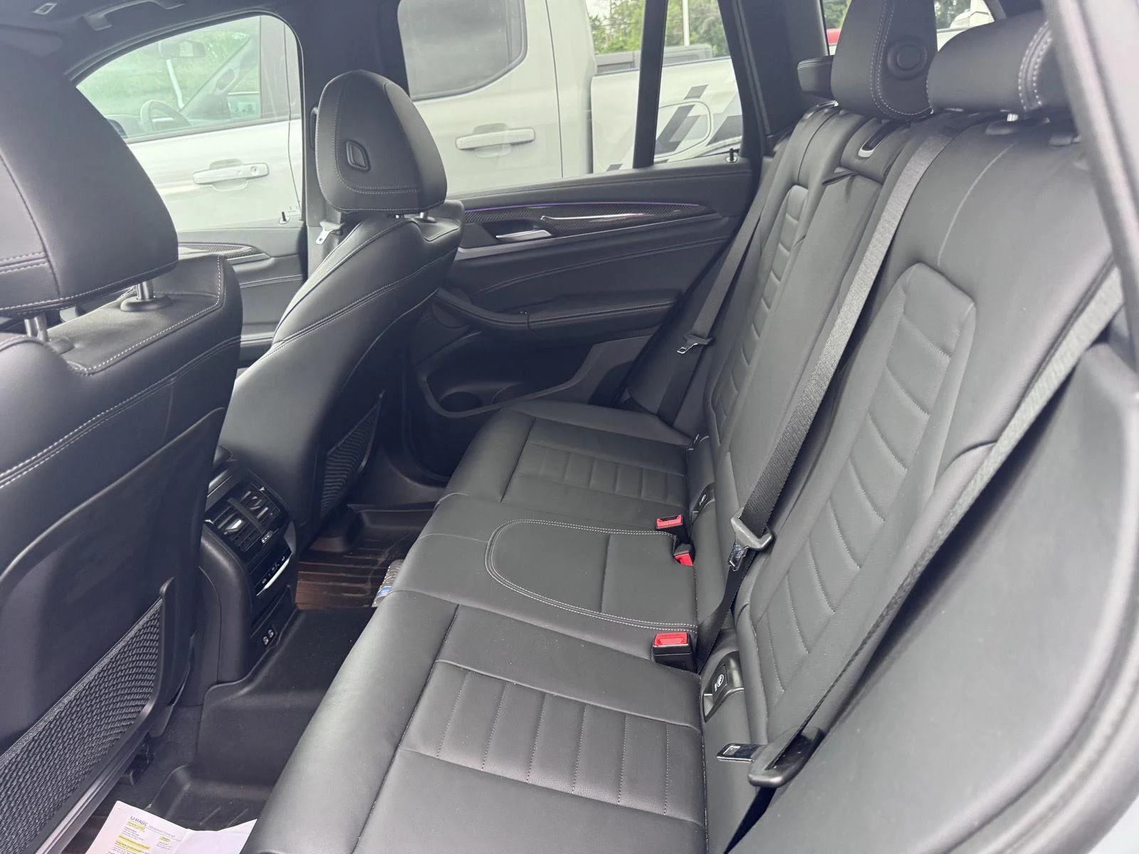 Used 2023 Brooklyn Grey Metallic BMW Base image 9
