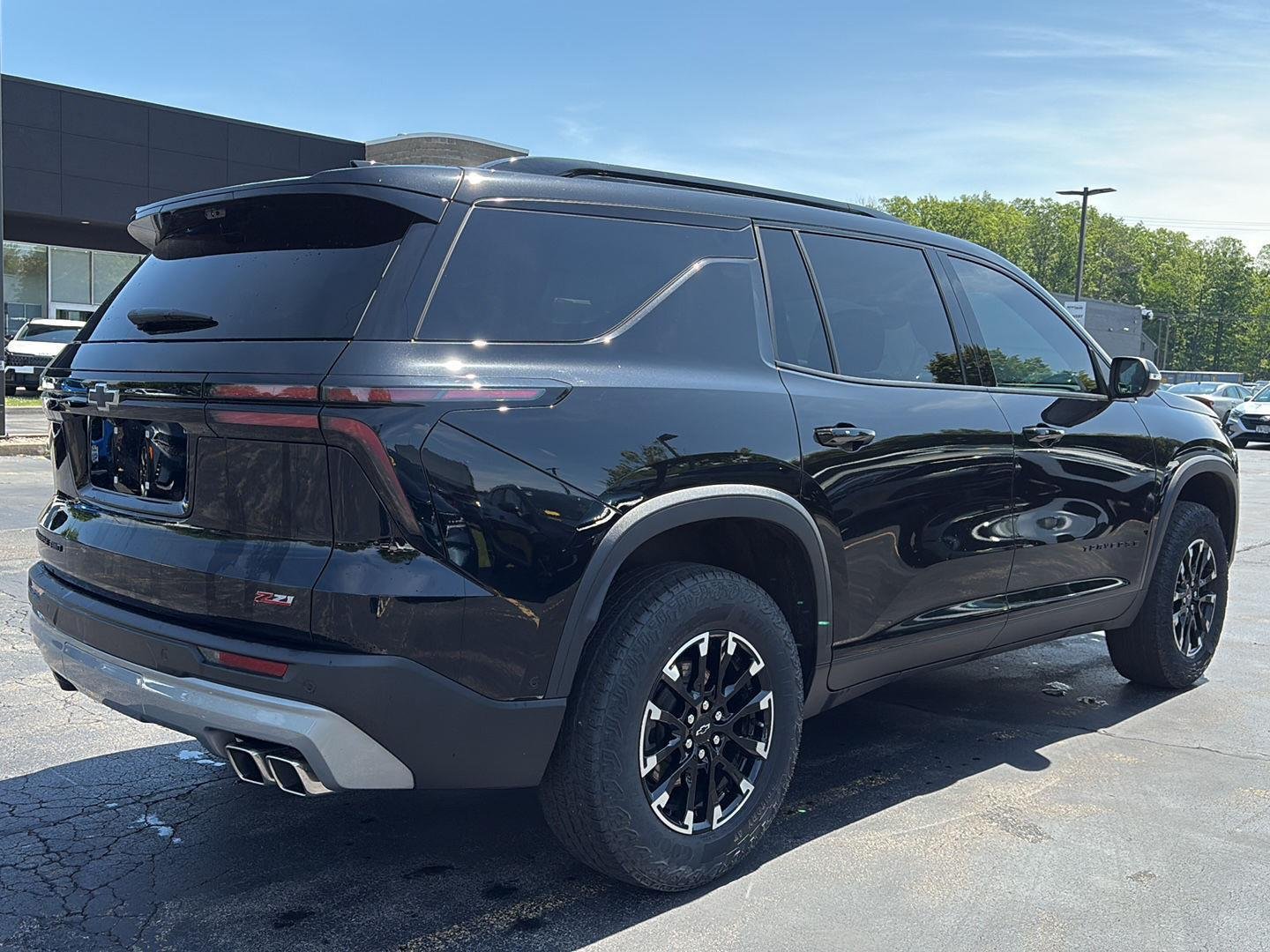 Used 2024 Mosaic Black Metallic Chevrolet AWD Z71 image 17