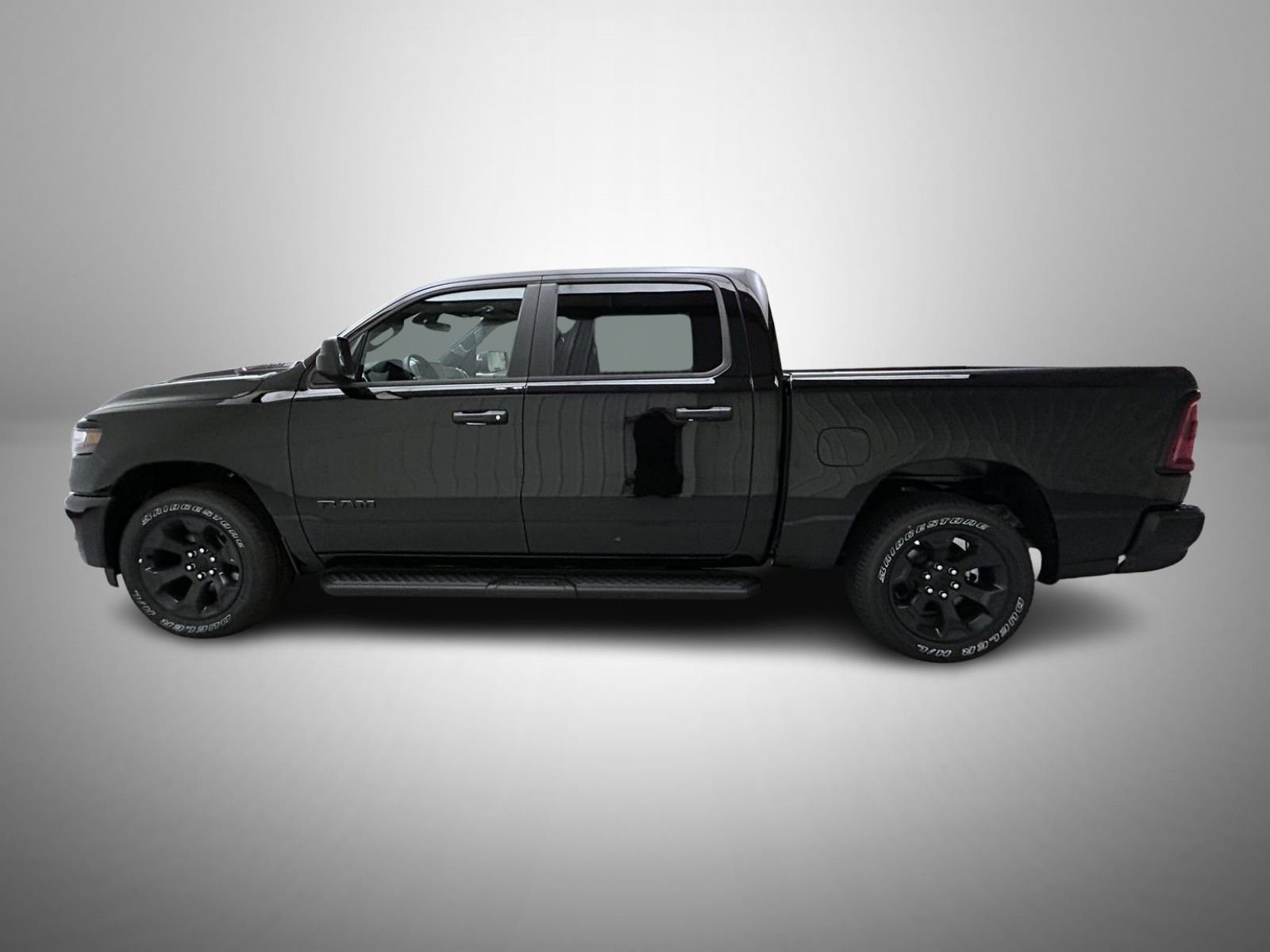 New 2026 Diamond Black Crystal Pearlcoat RAM Express image 8