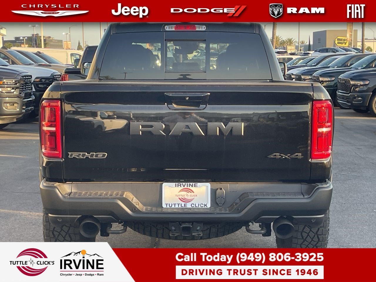 New 2026 Diamond Black Crystal Pearl-Coat Exterior Paint RAM RHO image 5