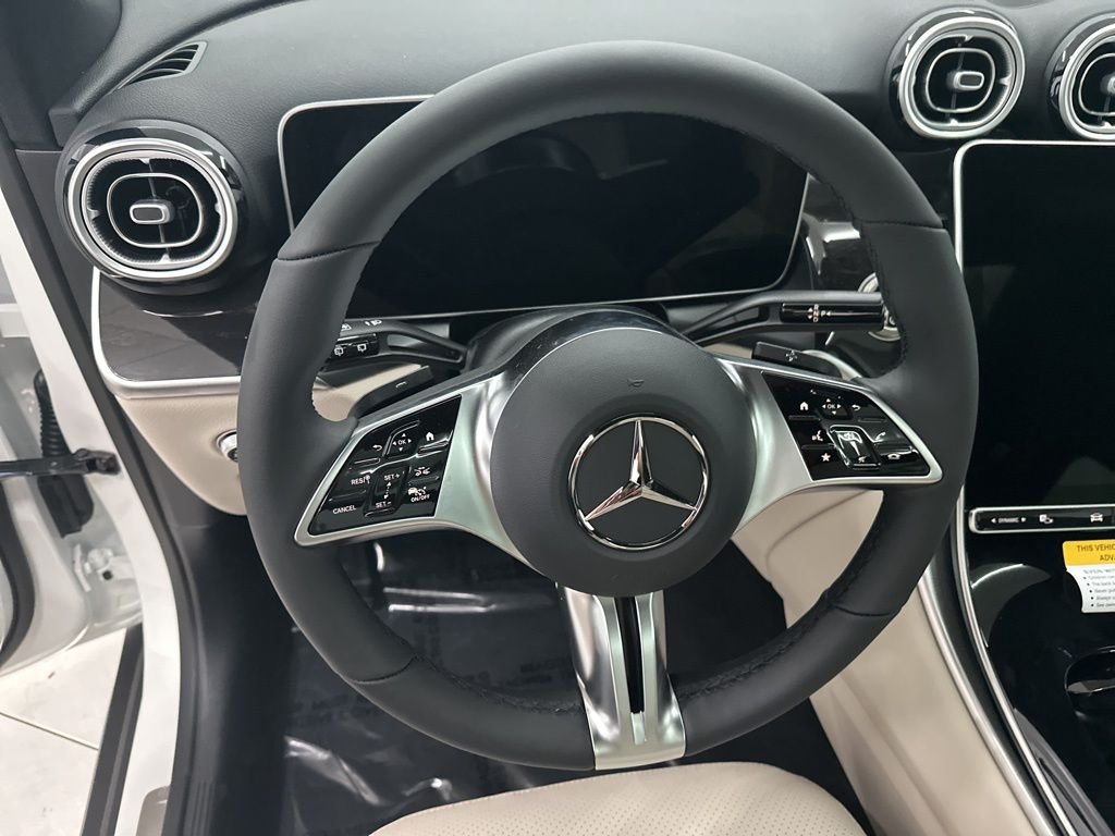 New 2026 Polar White Mercedes-Benz GLC 300 image 10