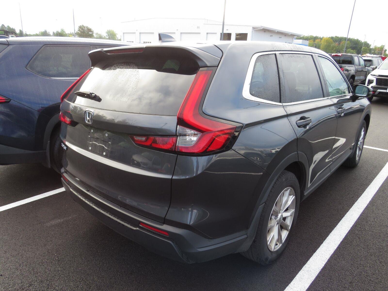 Used 2024 Meteorite Gray Metallic Honda EX image 8