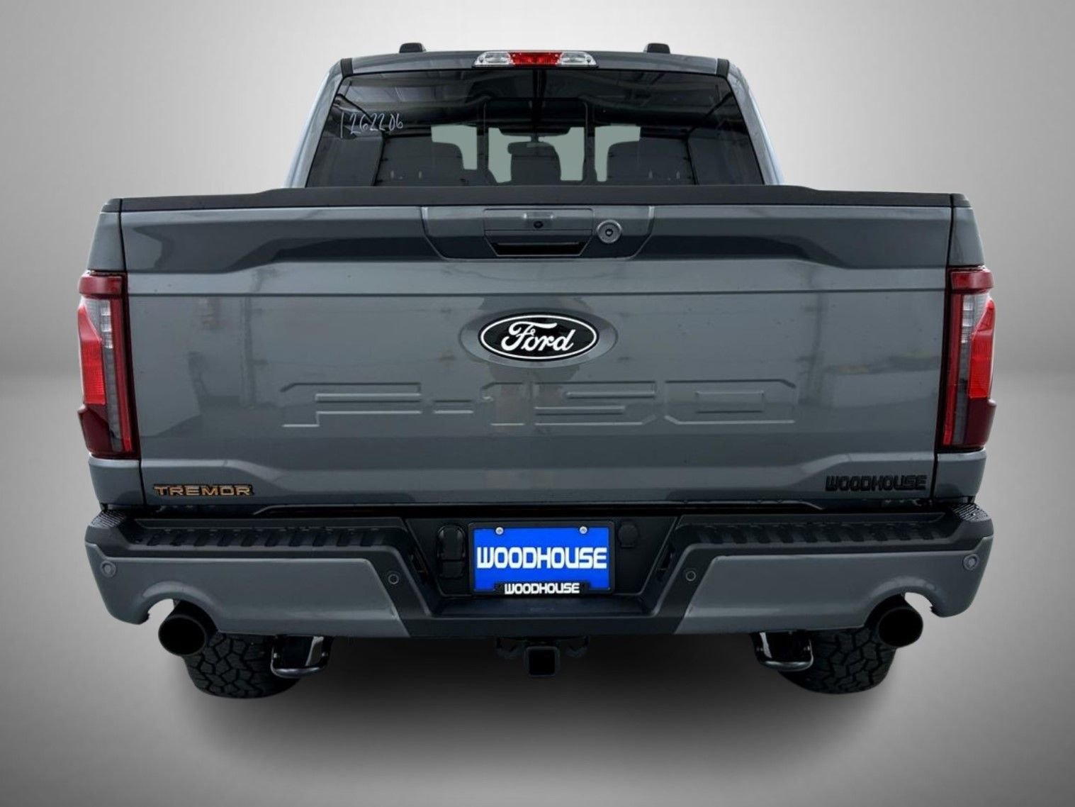 New 2026 Carbonized Gray Metallic Ford Tremor image 6
