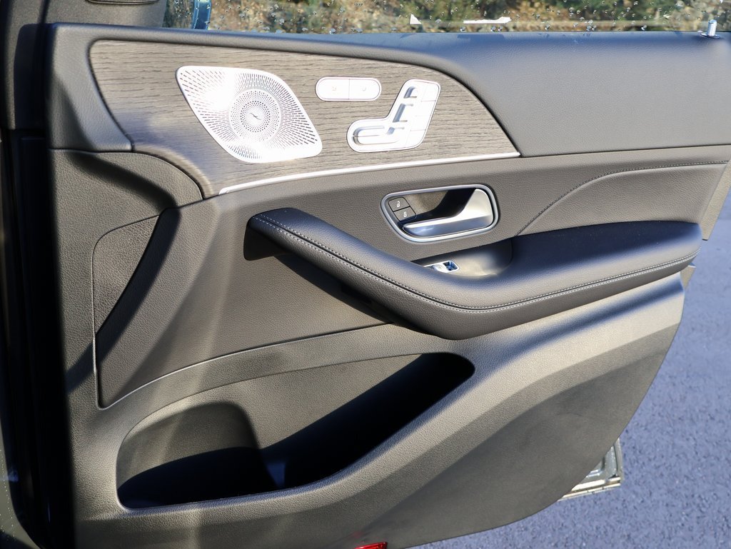 Used 2026 MANUFAKTUR Silicon Gray Mercedes-Benz GLE 450 image 13