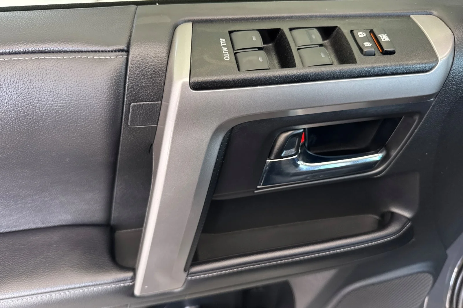 Used 2024 Underground Toyota SR5 image 10