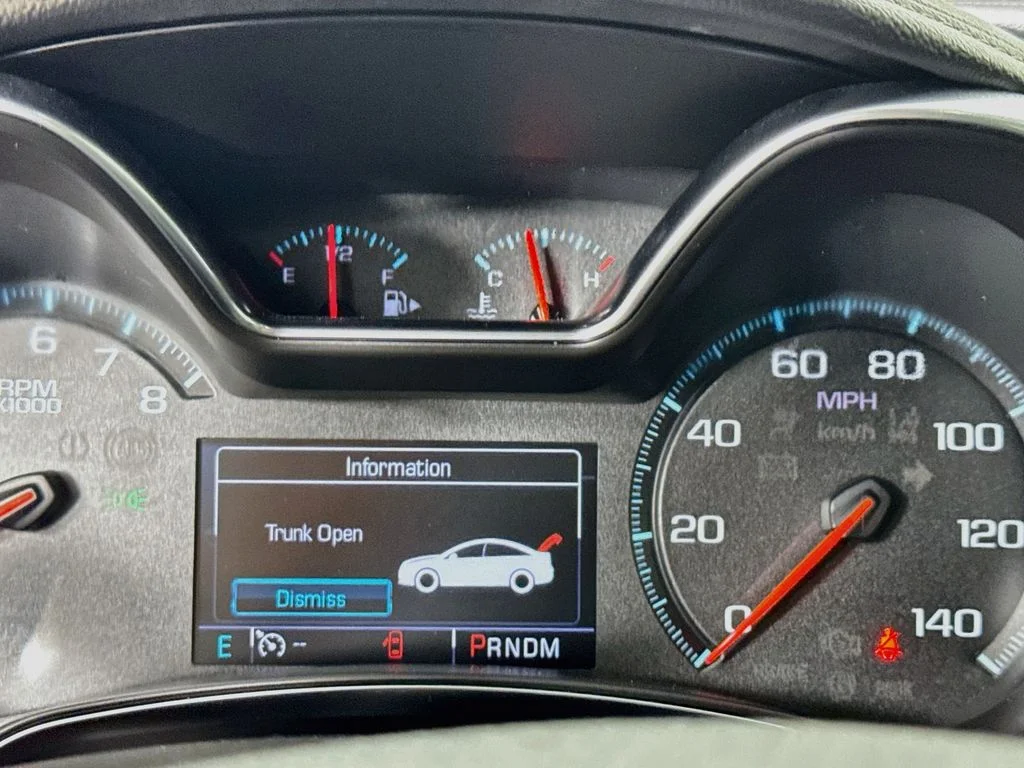 Used 2018 Blue Velvet Metallic Chevrolet LT image 15
