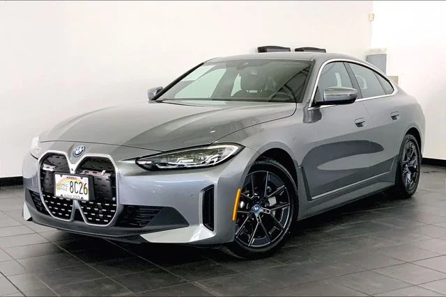 Used 2023 Skyscraper Grey Metallic BMW eDrive35 image 1