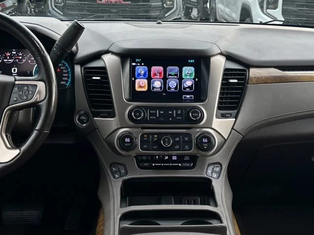 Used 2017 White Frost GMC Denali image 25