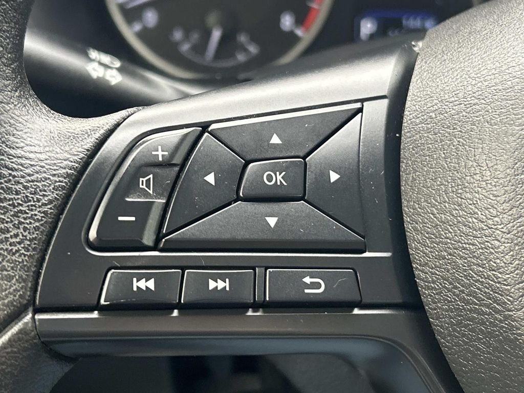 Used 2025 Gray Nissan S image 19