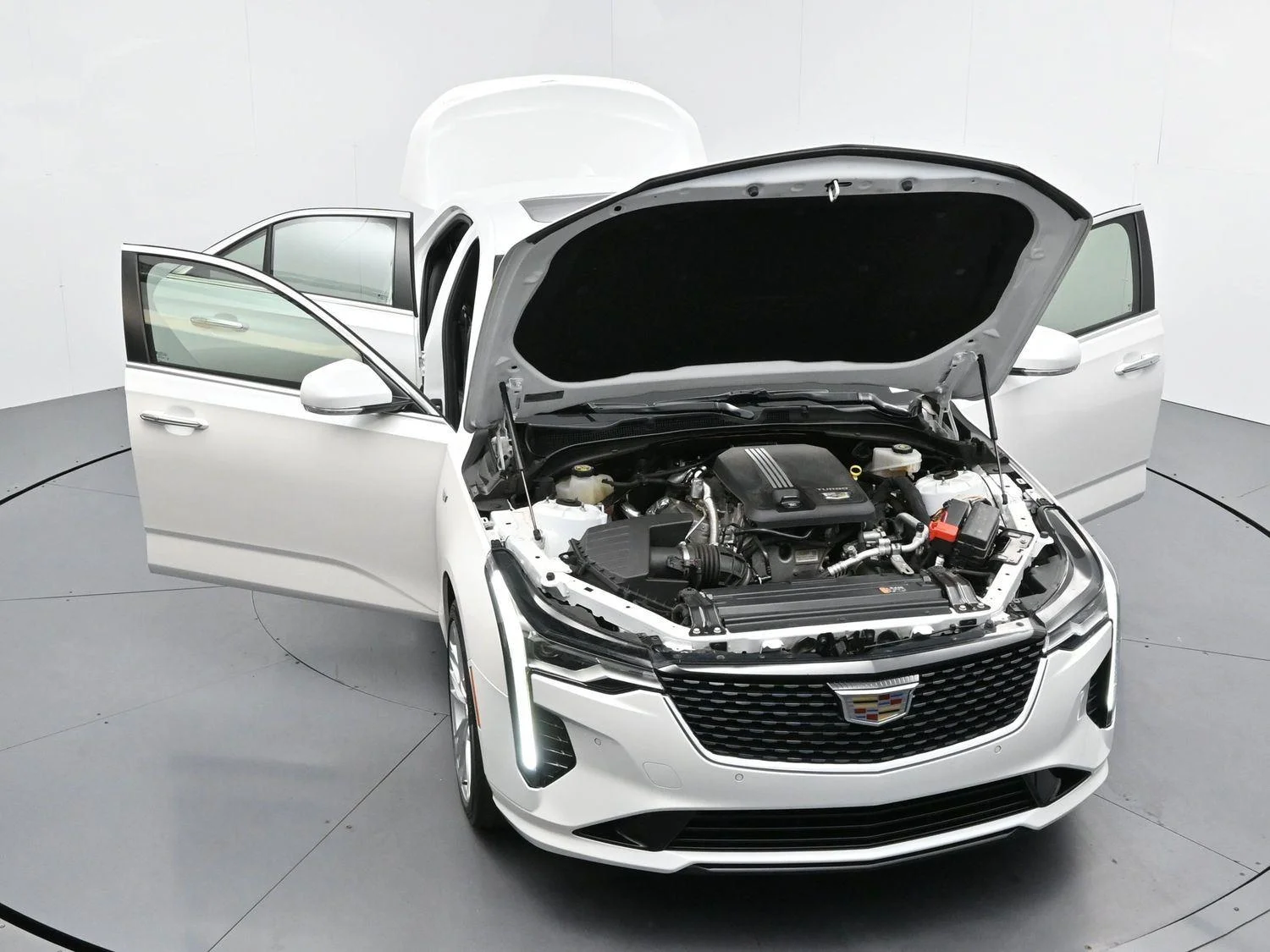 Used 2022 Crystal White Tricoat Cadillac Premium Luxury image 45