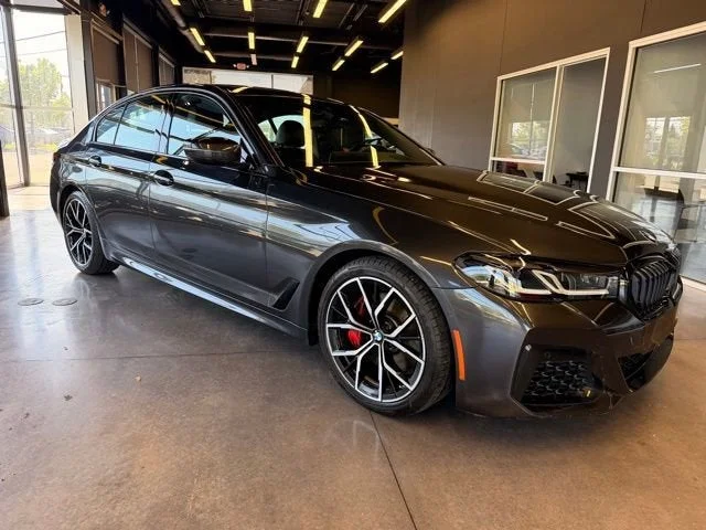 Used 2023 Dark Graphite Metallic BMW 530i xDrive image 5
