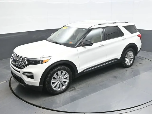 Used 2021 White Ford Limited image 13