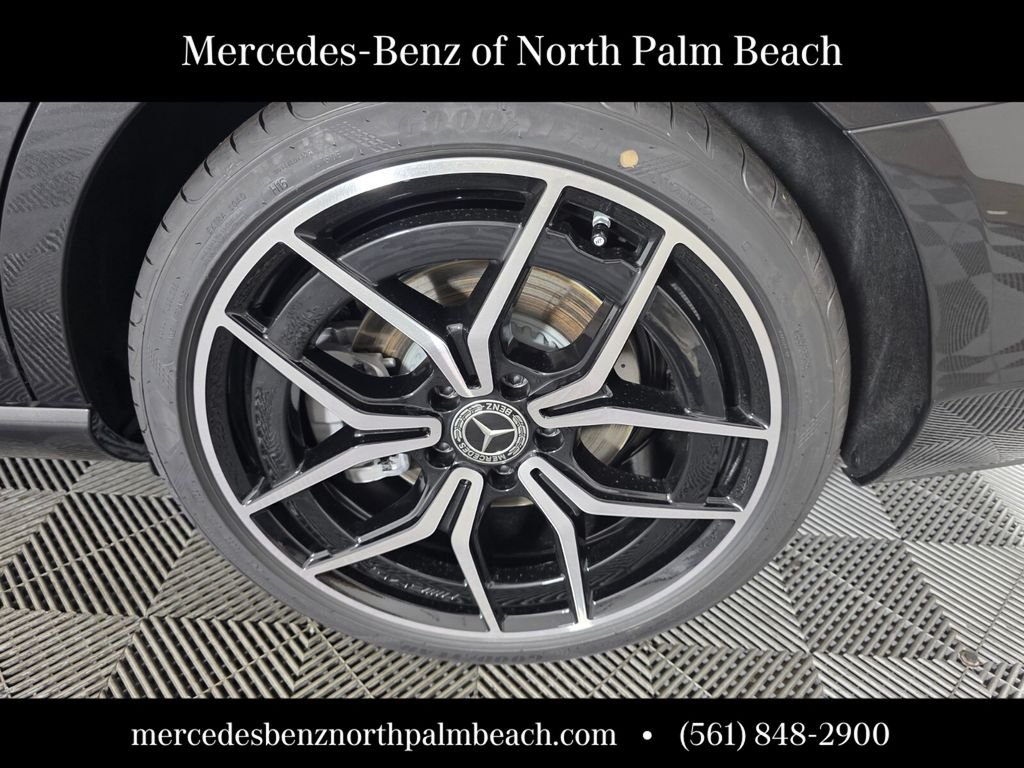 New 2026 Graphite Grey Metallic Mercedes-Benz C 300 image 6