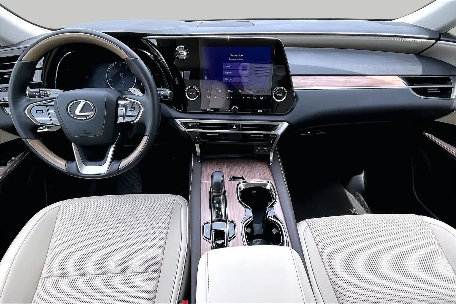 Used 2023 Eminent White Pearl Lexus Premium image 16