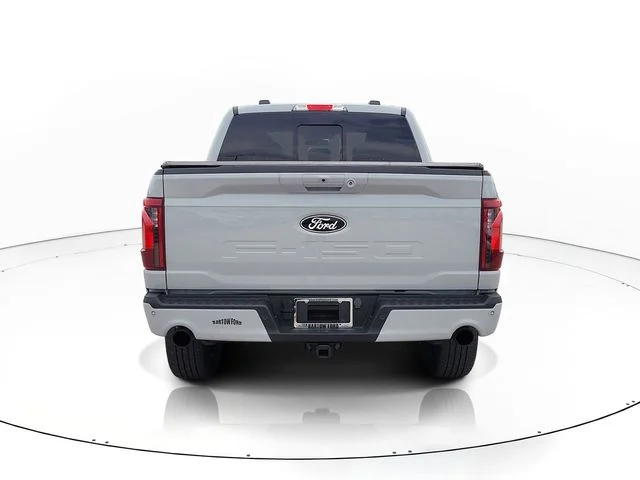 Used 2024 White Ford XLT image 6