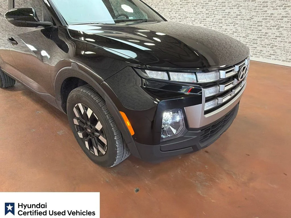 Certified Used 2026 Phantom Black Hyundai SE image 12