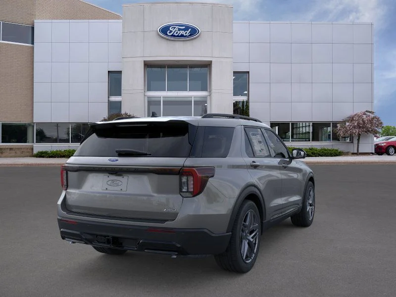 New 2026 Gray Metallic Ford ST-Line image 31
