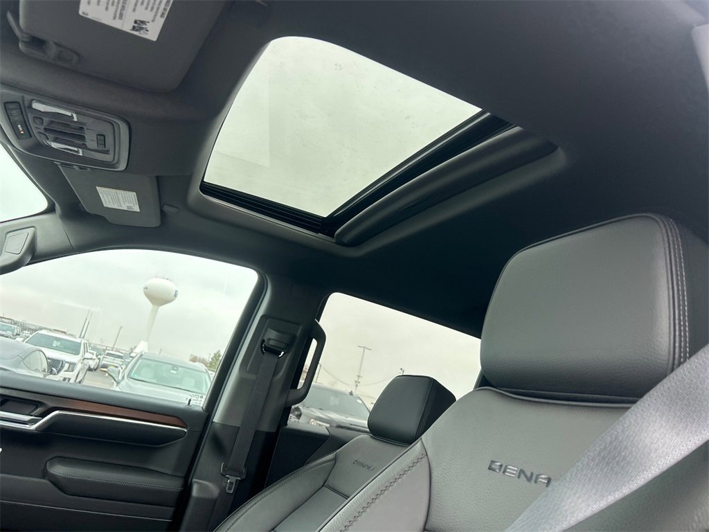 2026 GMC SIERRA - Image 29