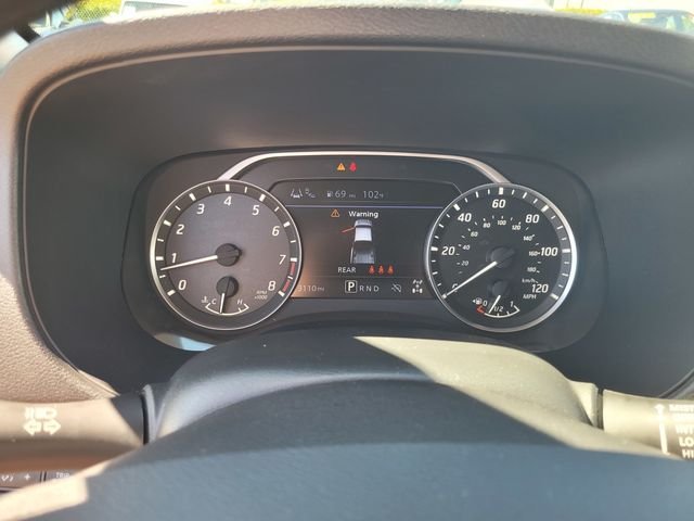 Used 2024 Red Nissan SV image 29
