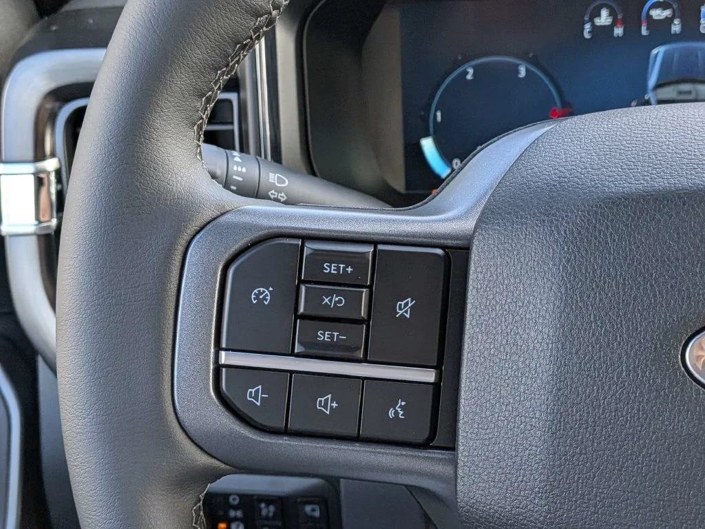 New 2026 Oxford White Ford F-250® Lariat® image 23