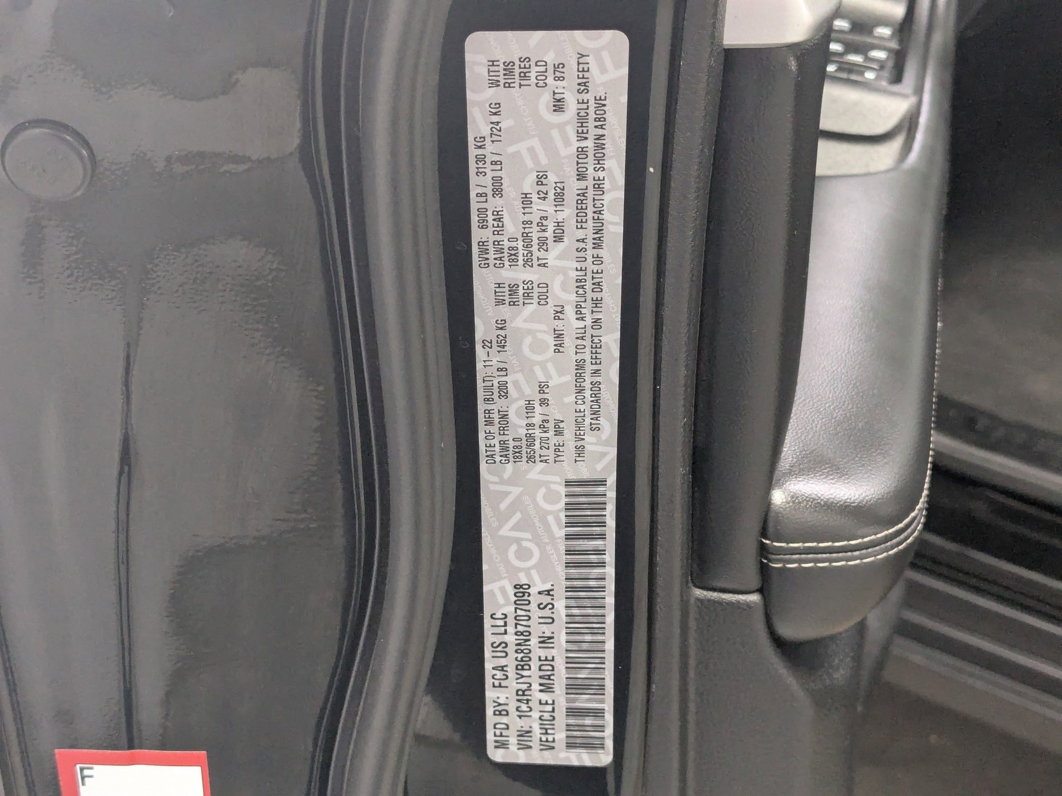 Used 2022 Diamond Black Crystal Pearlcoat Jeep 4xe image 26
