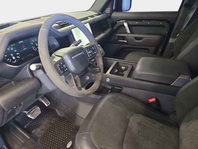 Used 2022 Black Land Rover  image 18