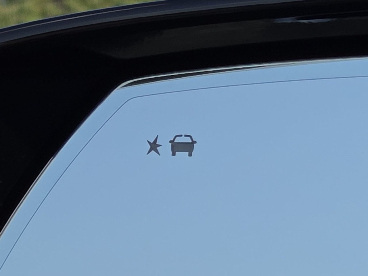 2026 GMC Yukon Denali - Photo 16