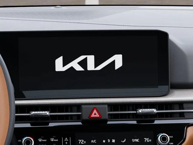 New 2026 Snow White Pearl Kia X-Line image 20