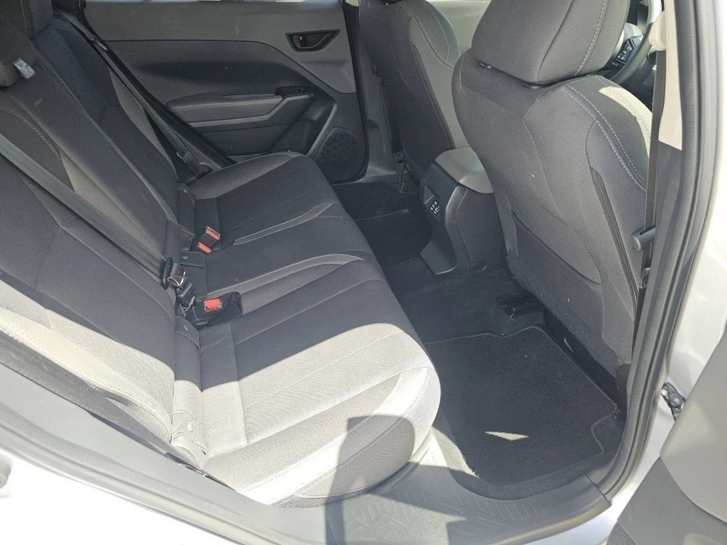 Used 2025 Ice Silver Metallic Subaru Premium image 5