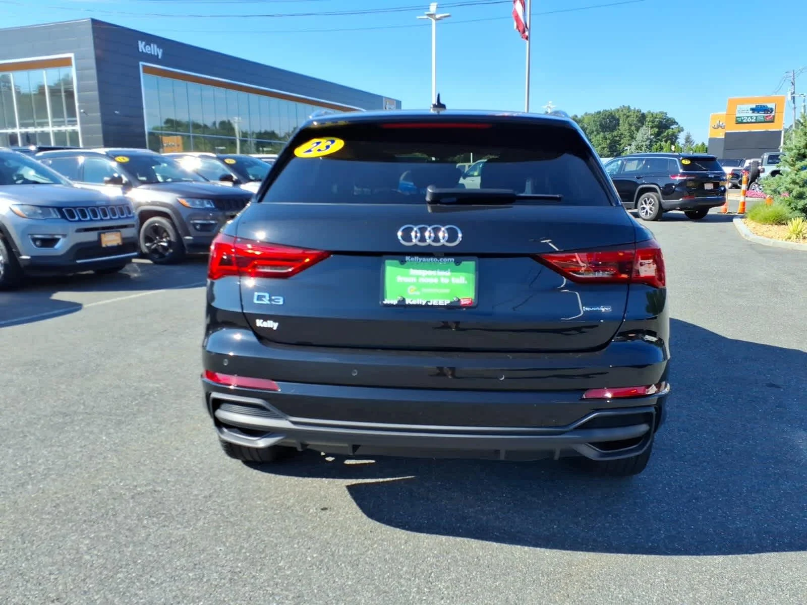 Used 2023 Mythos Black Metallic Audi S line Premium image 9