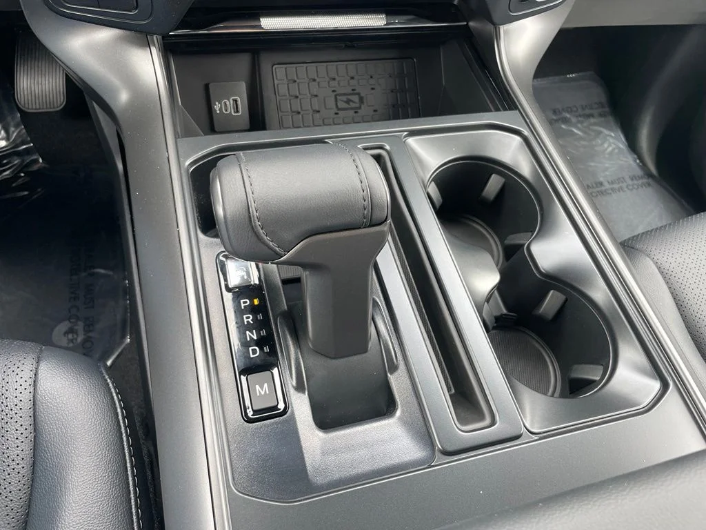 New 2026 Black Ford Lariat image 15