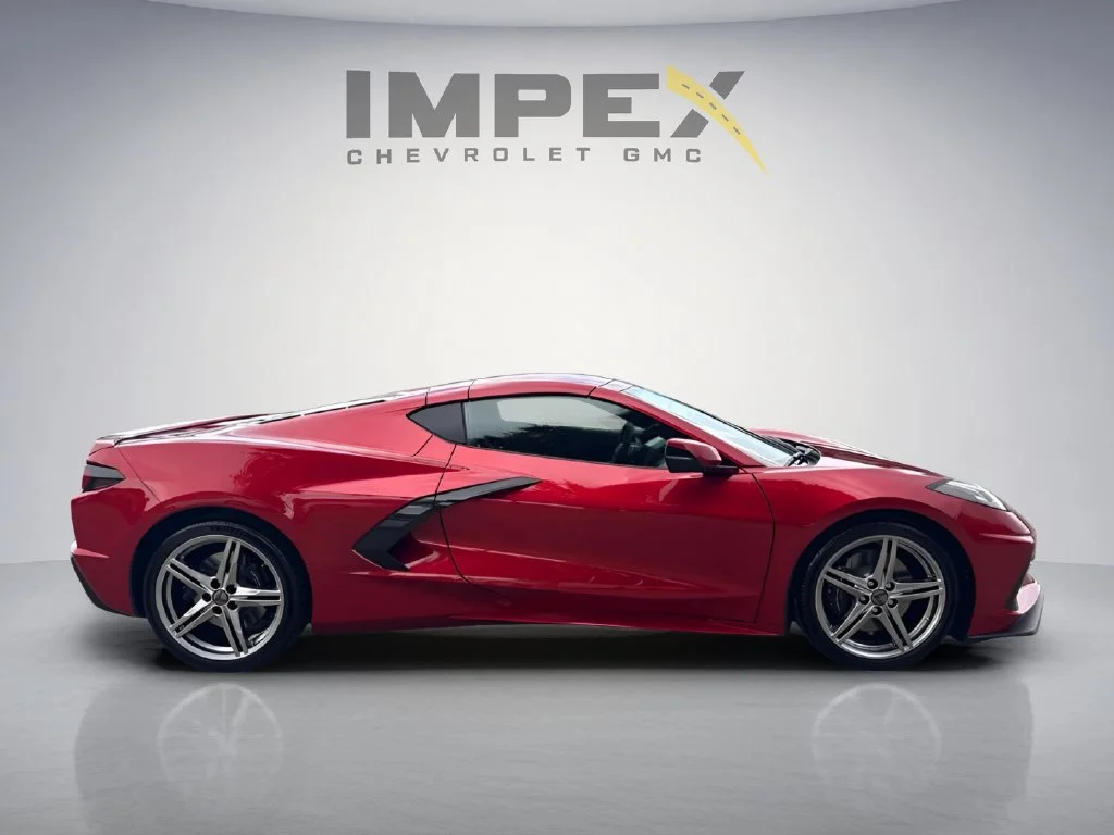 New 2027 Red Mist Metallic Tintcoat Chevrolet 1LT image 4