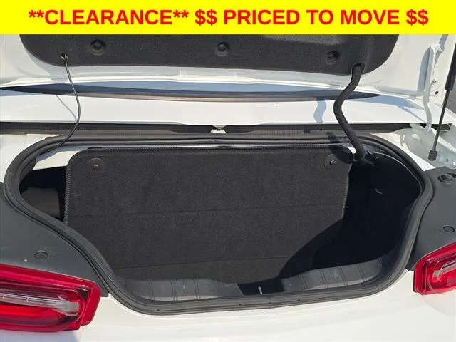 Used 2023 White Chevrolet 1LT image 30