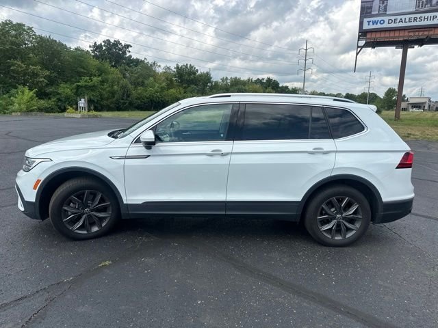 Used 2022 White Volkswagen 2.0T SE image 8
