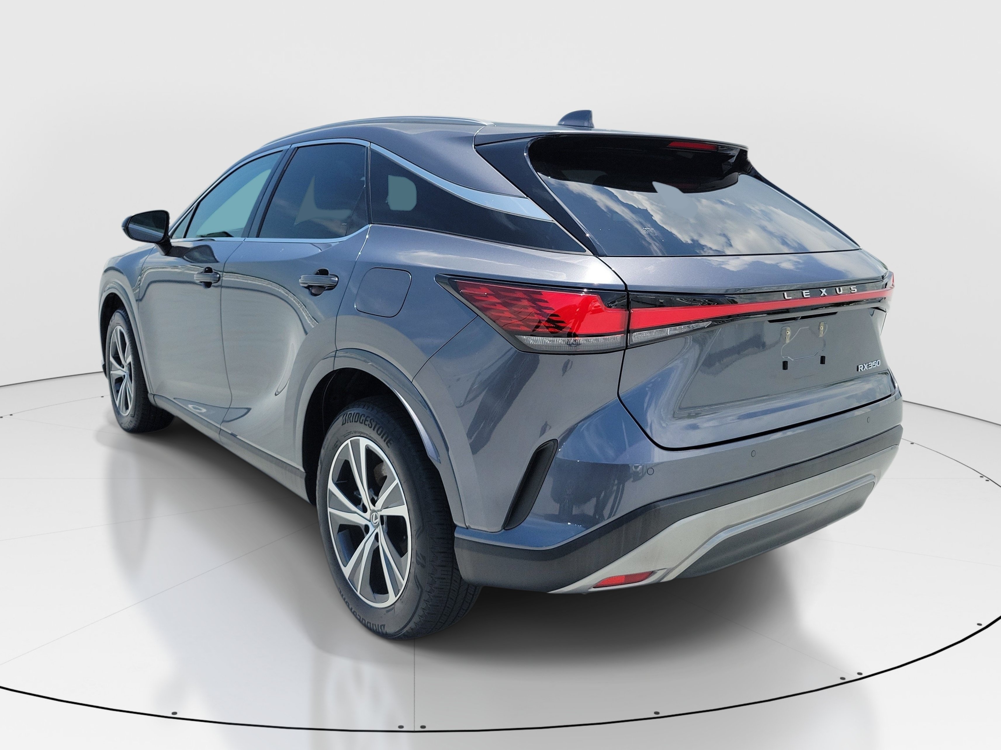 Certified Used 2025 CLOUDBURST GRAY Lexus RX 350 Premium image 4
