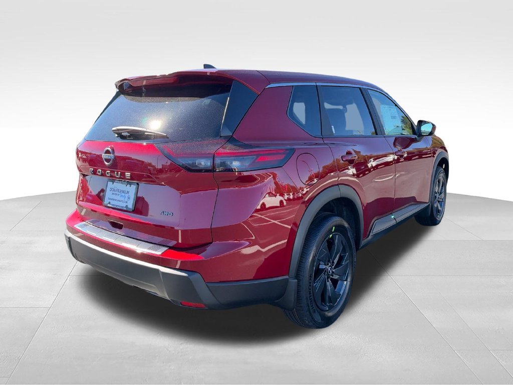 New 2027 Red Nissan SV image 5