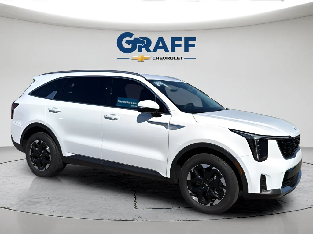 2025 Kia Sorento S - Photo 10